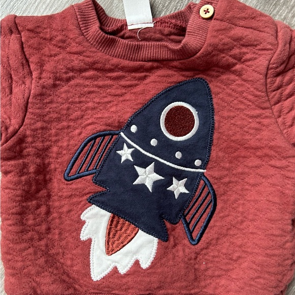 Boy’s Rocketship Sweatsuit - Picture 2 of 7
